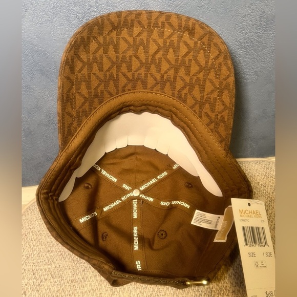 NWT Michael Kors Signature Logo Cap - Picture 4 of 6